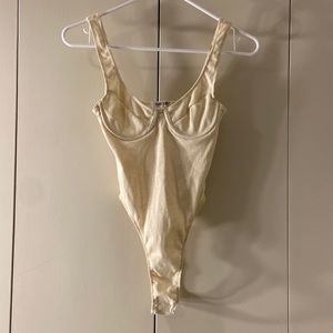 Saint‎ Genies Bodysuit